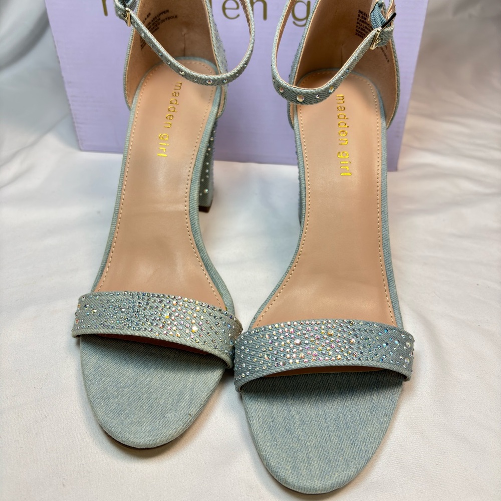 Madden Girl Beella-SR Denim Rhinestone Block Heel Sandals‎ Women’s 9.5M
